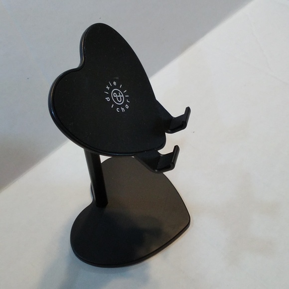 Dixie & charli universal heart phone stand nwot - Picture 6 of 6